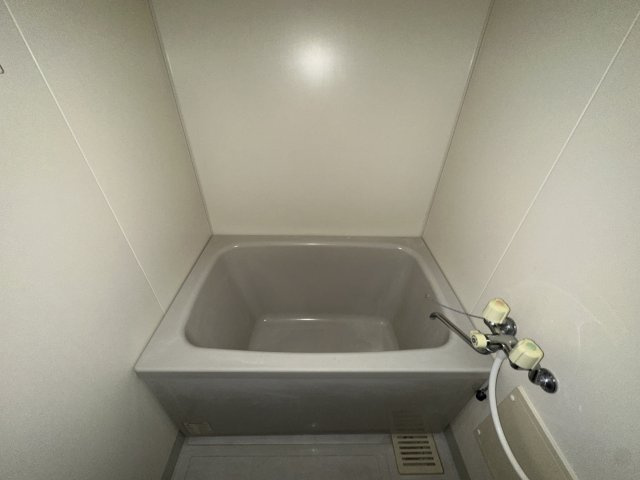 シャルマン今宿の浴室