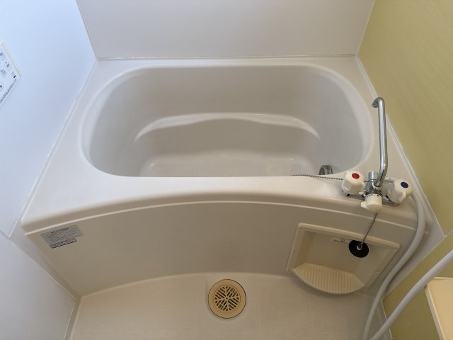 セレーノ・Ａの浴室