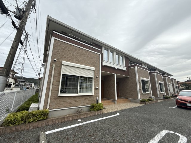 サニー青山の外観