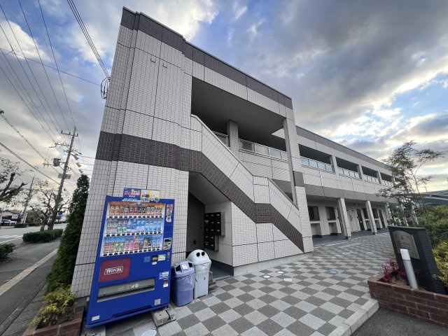 サニーリバーツ