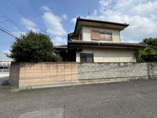 【中古戸建】太田市由良町の前面道路含む現地写真|■現地写真
現地を見学する際はご気軽にお問い合わせください♪
「027-386-8693」