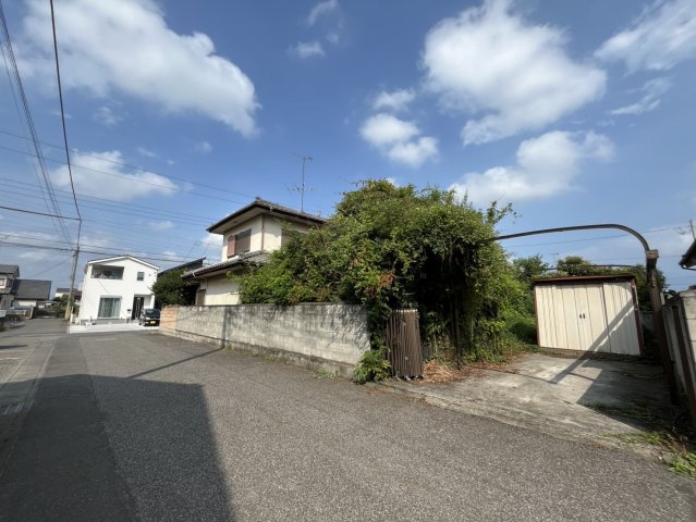 【中古戸建】太田市由良町の前面道路含む現地写真|■現地写真
現地を見学する際はご気軽にお問い合わせください♪
「027-386-8693」