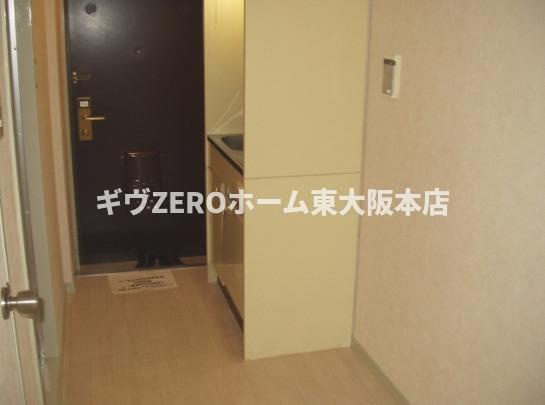 アンヘルム杭全の玄関