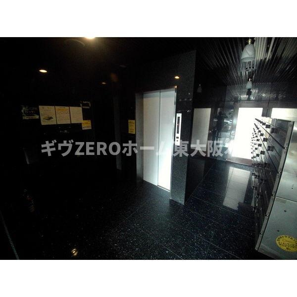 アンヘルム杭全のロビー