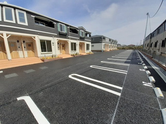 【駐車場】 | リリア・ヴィレⅠ | 駐車場に車を止められます