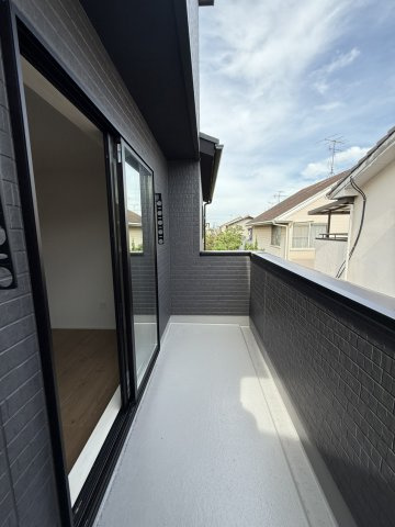 岡山市南区大福　2期のバルコニー|◆2階洋室8.0帖のバルコニーは南に面しており日当たり良好！