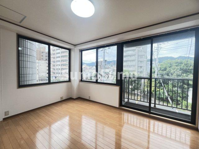 アールズコートの居間・リビング