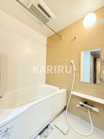 クロシェット関目 の浴室