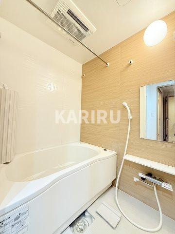 クロシェット関目 の浴室