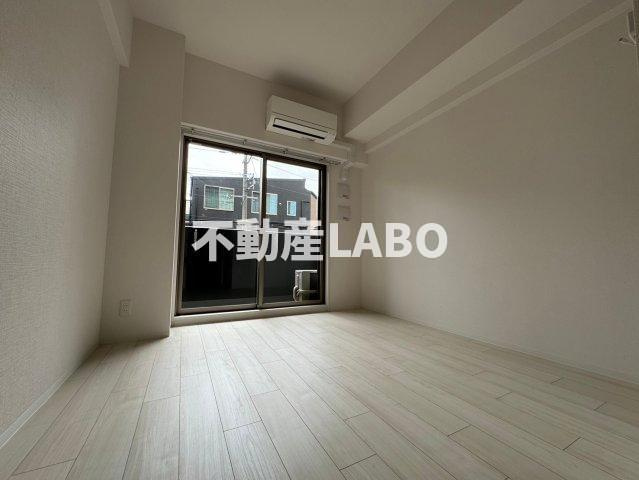 エスリード弁天町ルシェンテの寝室