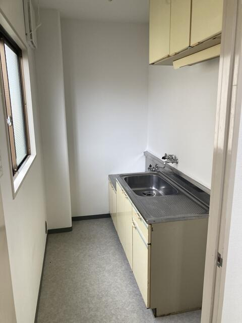 髙岩ビル　2F(西側)のキッチン