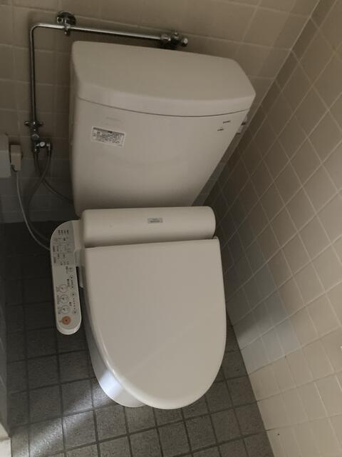 髙岩ビル　2F(西側)のトイレ