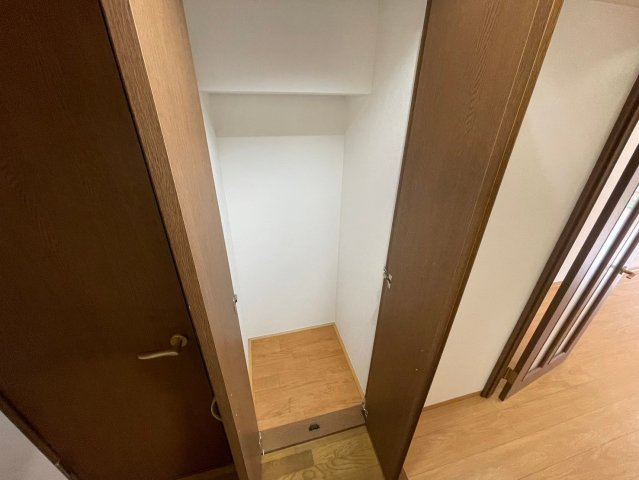 パルコート明ケ島の収納