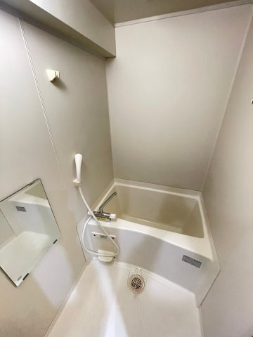 パルコート明ケ島の浴室