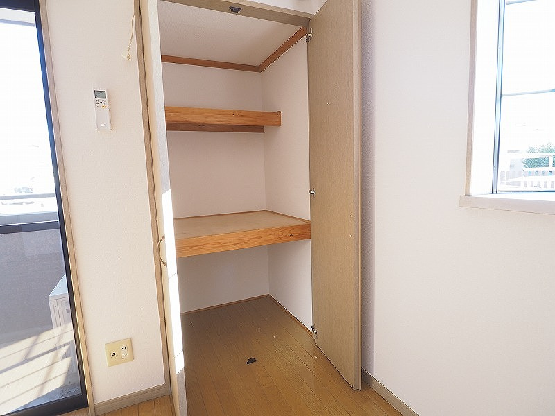 クオリティハイツ箕郷の収納