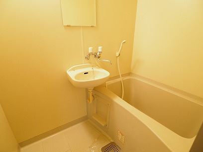 クオリティハイツ箕郷の浴室