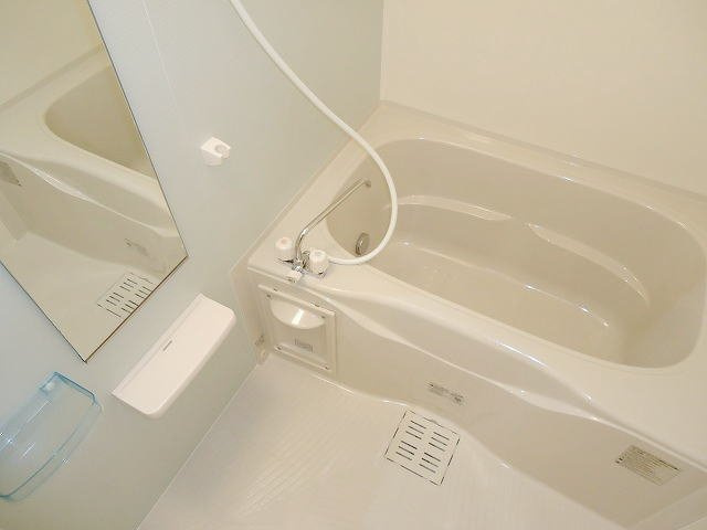 コンフルアンス　ＭⅠの浴室