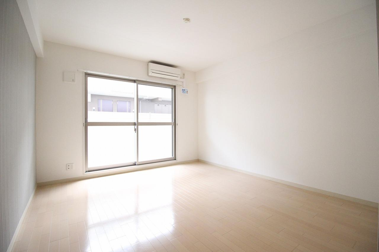 シエルオカモトの寝室|※お部屋により仕様が異なる場合があります。
