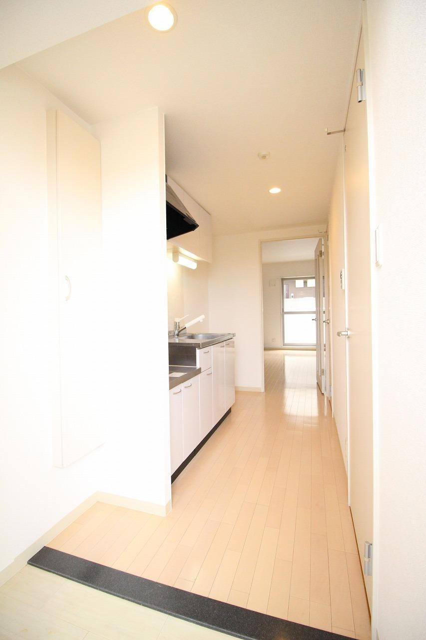 シエルオカモトの玄関|※お部屋により仕様が異なる場合があります。
