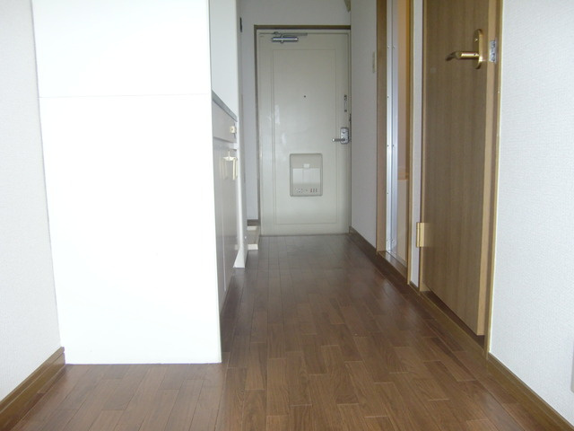 カグラハウス(旧サンボックス御影)の玄関