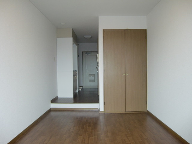 カグラハウス(旧サンボックス御影)の洋室