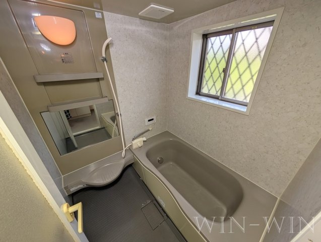 ヴィラ大岩 弐番館の浴室