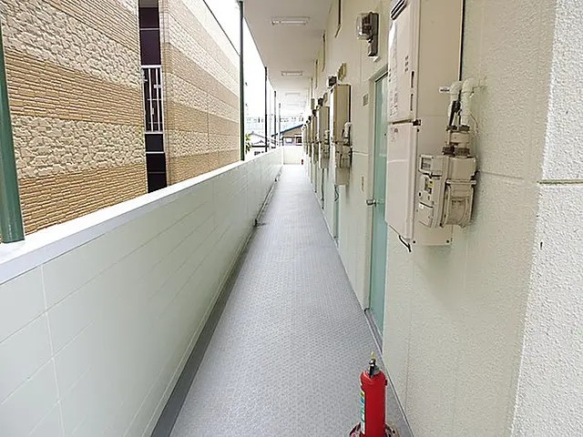 アトリウム津福本町【キャッシュバック対象物件】のロビー|毎日通るロビーはこのようになっています