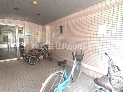 【エントランス】 | メゾン上町