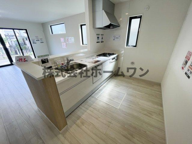 羽村市羽加美1期のキッチン
