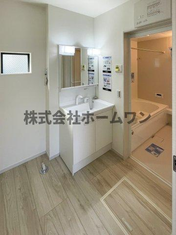 detached 羽加美１丁目