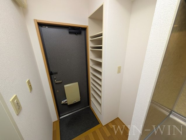 エミール大岩の玄関