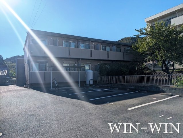 エミール大岩の外観