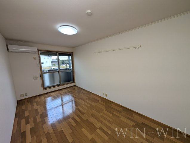 エミール大岩の居間・リビング