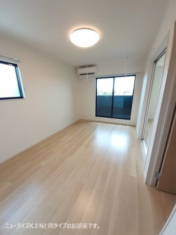 シャトー・グリーンⅢの居間・リビング