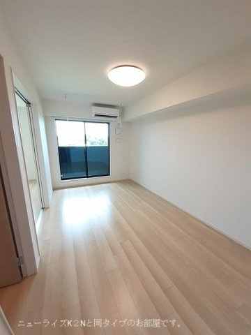 シャトー・グリーンⅢの居間・リビング