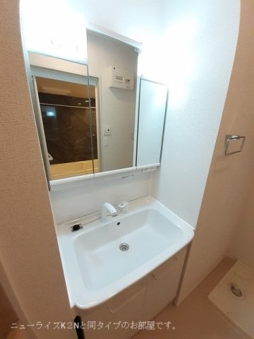 シャトー・グリーンⅢの洗面所