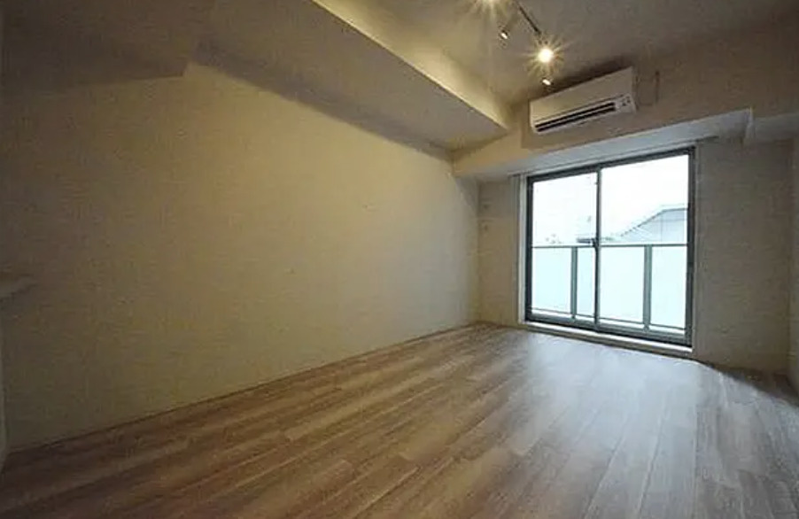 ザ・パークハビオ上野の居間・リビング