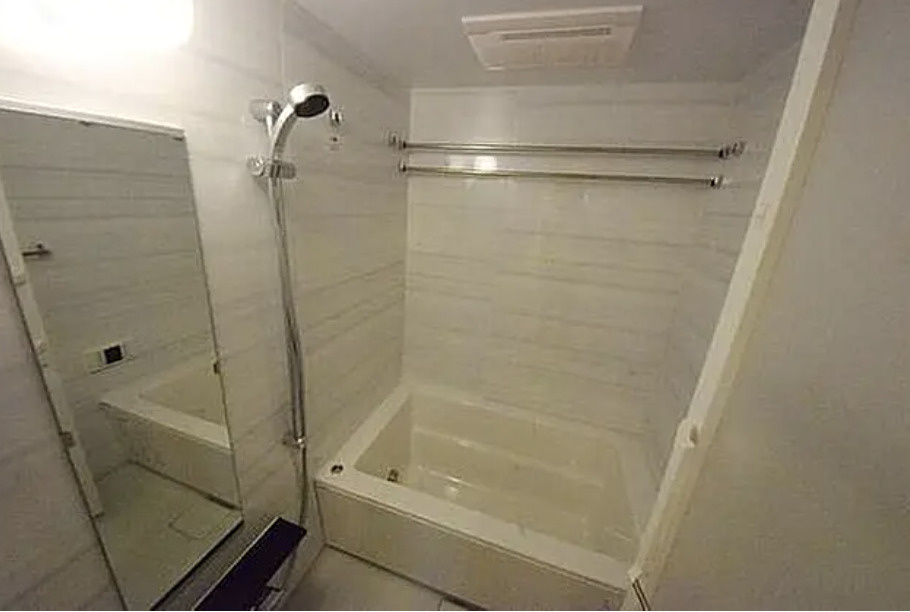 ザ・パークハビオ上野の浴室