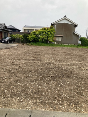 【外観】 | 豊川市小坂井町 58期 新築一戸建て 1号棟 | 現在建築中の外観画像です。ご内覧は同じメーカーの完成物件へご案内いたしますので、いつでもご相談ください！