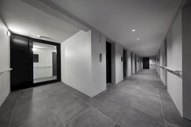 中野区弥生町５丁目の賃貸マンションのロビー