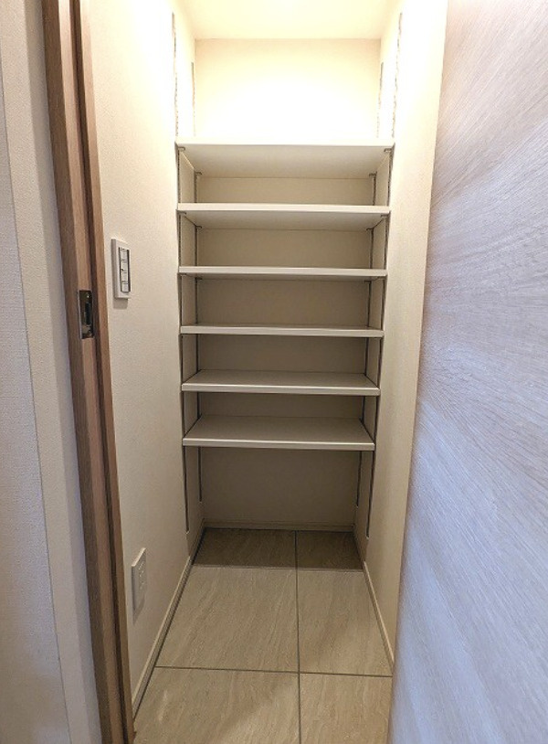 ルフォンプログレ秋葉原ＥＡＳＴの玄関