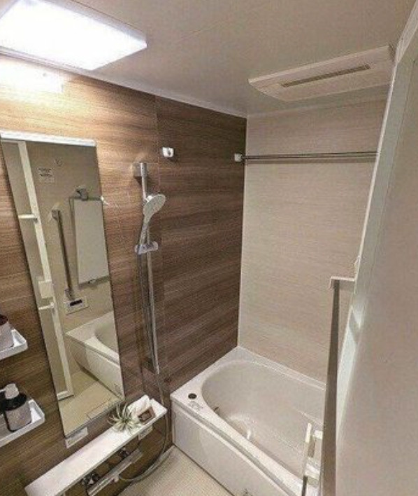 ルフォンプログレ秋葉原ＥＡＳＴの浴室