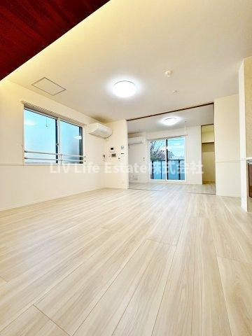 Asset-Court花小金井南町の居間・リビング