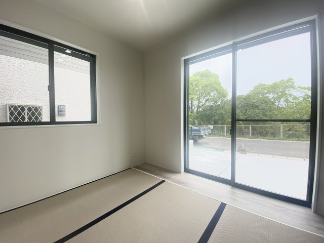 武岡4丁目　S-pasio　A棟の和室|※イメージ
2面採光の明るい洋室です。