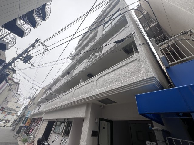 グランドシャトー板宿二の外観