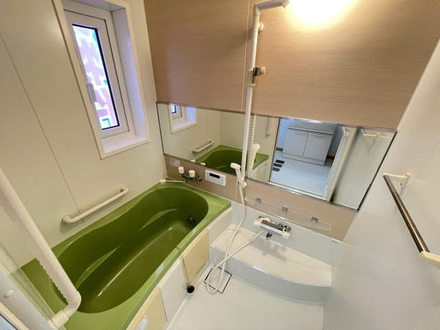 八戸市大字湊町字鮫ノ口の浴室