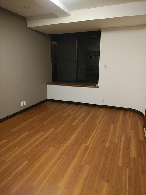 グレイスフル西麻布の洋室