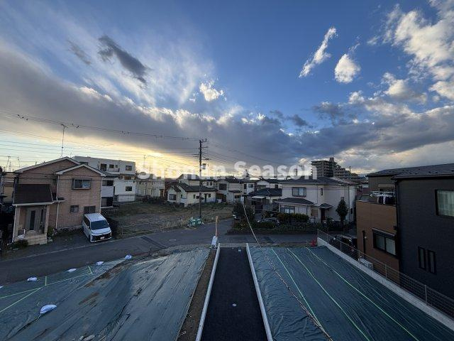 【展望】 | バルコニーからは穏やかな景観が広がり、開放感も良好ですよ♪