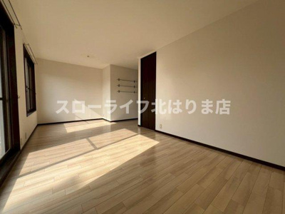 【居間・リビング】 | ロイヤルハイツⅡ