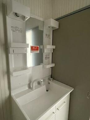 【洗面所】 | テルツォ南新在家